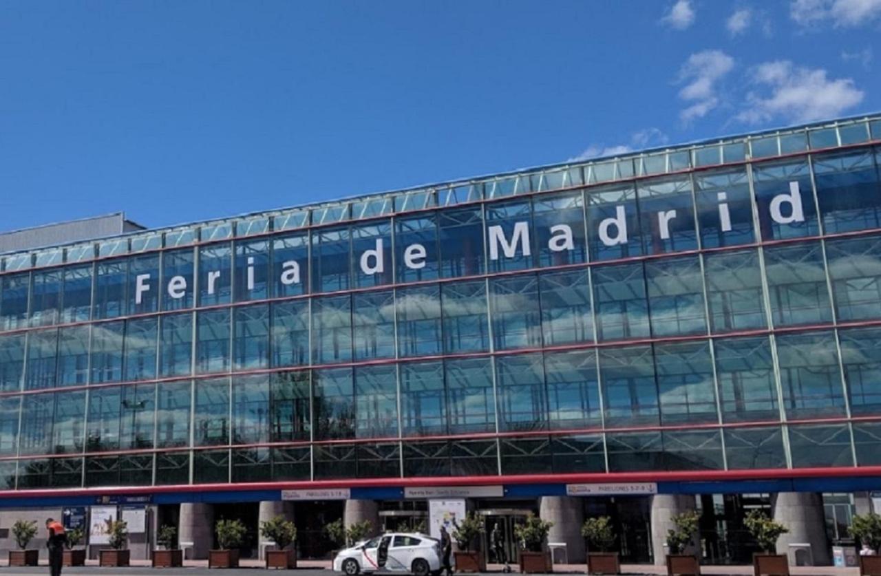 Apartamentos Torr Av America - Lopez De Hoyos - Chamartin Madrid Bagian luar foto