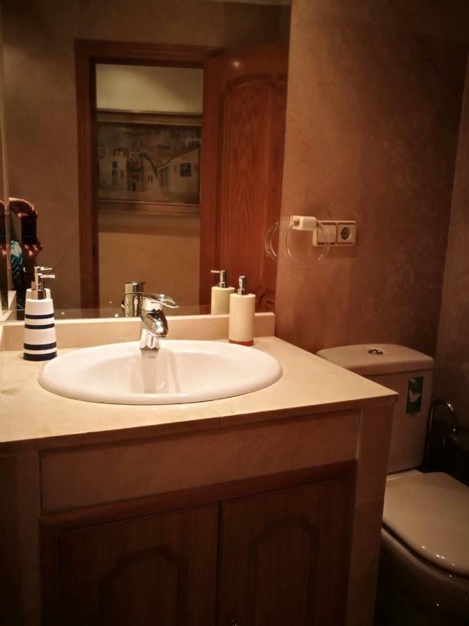 Apartamentos Torr Av America - Lopez De Hoyos - Chamartin Madrid Bagian luar foto