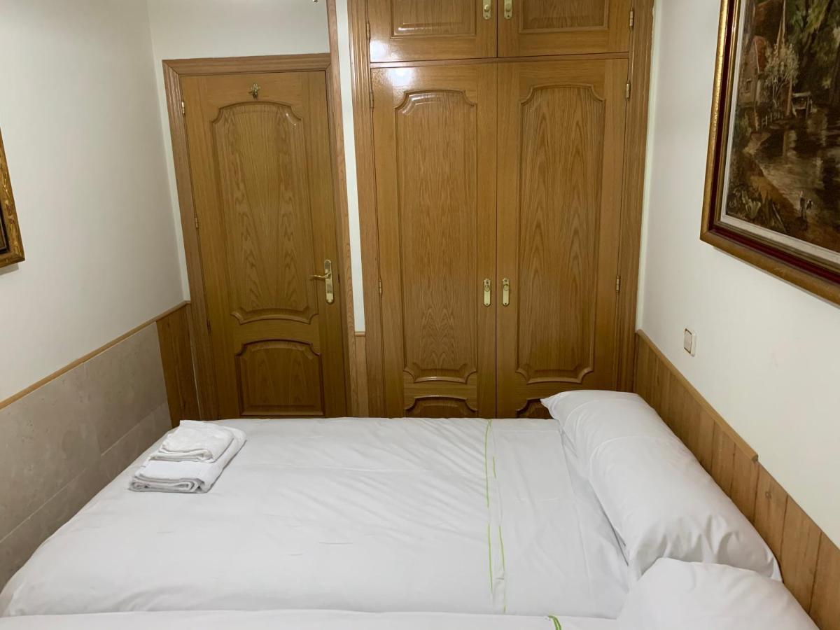 Apartamentos Torr Av America - Lopez De Hoyos - Chamartin Madrid Bagian luar foto