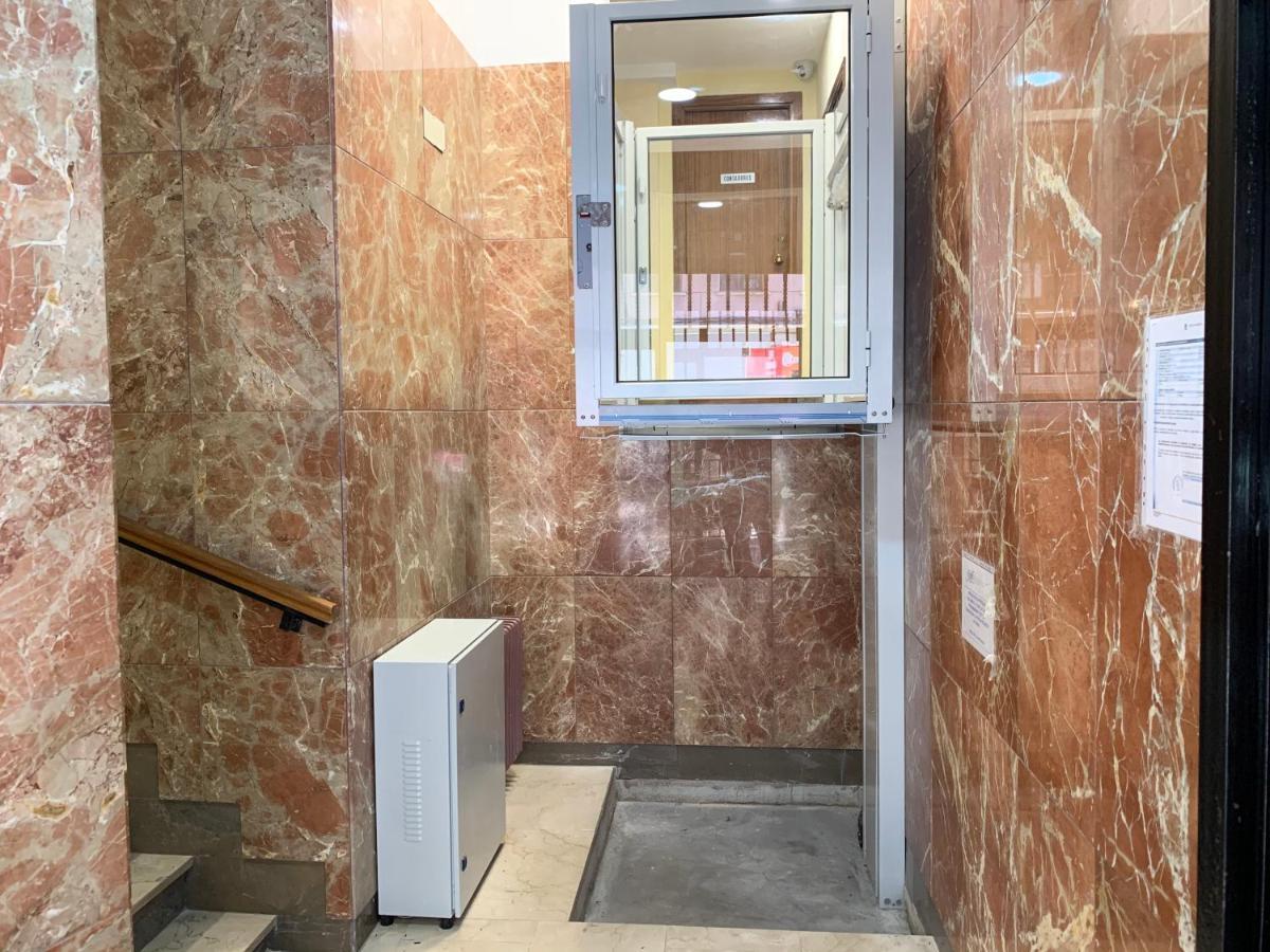 Apartamentos Torr Av America - Lopez De Hoyos - Chamartin Madrid Bagian luar foto