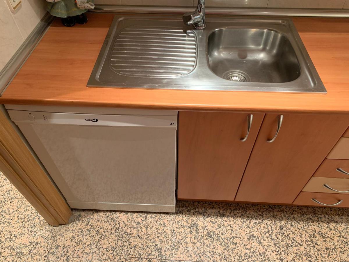 Apartamentos Torr Av America - Lopez De Hoyos - Chamartin Madrid Bagian luar foto