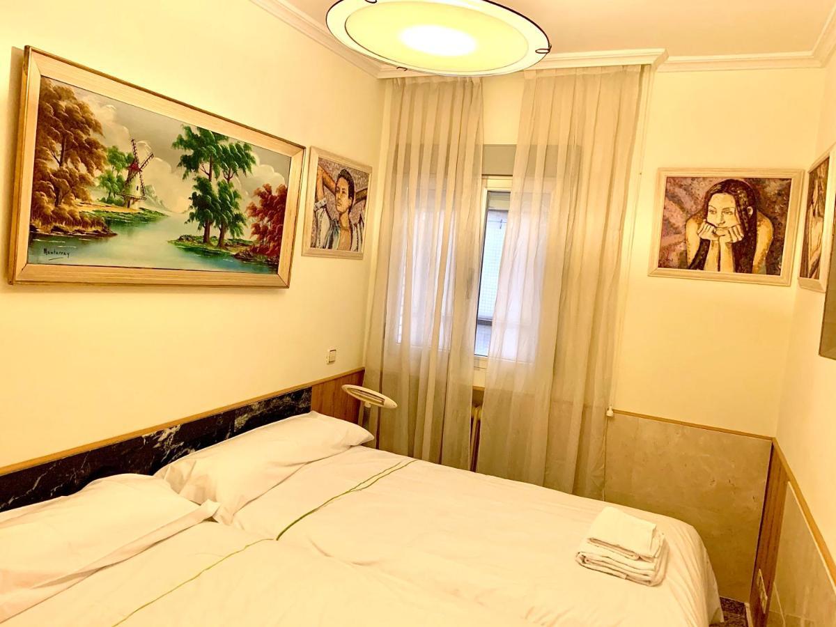 Apartamentos Torr Av America - Lopez De Hoyos - Chamartin Madrid Bagian luar foto